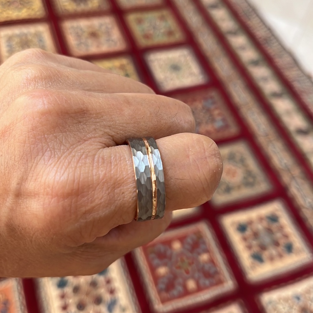 Rose Gold 8mm Tungsten Wedding Band hammer cut - Picture 4 of 15